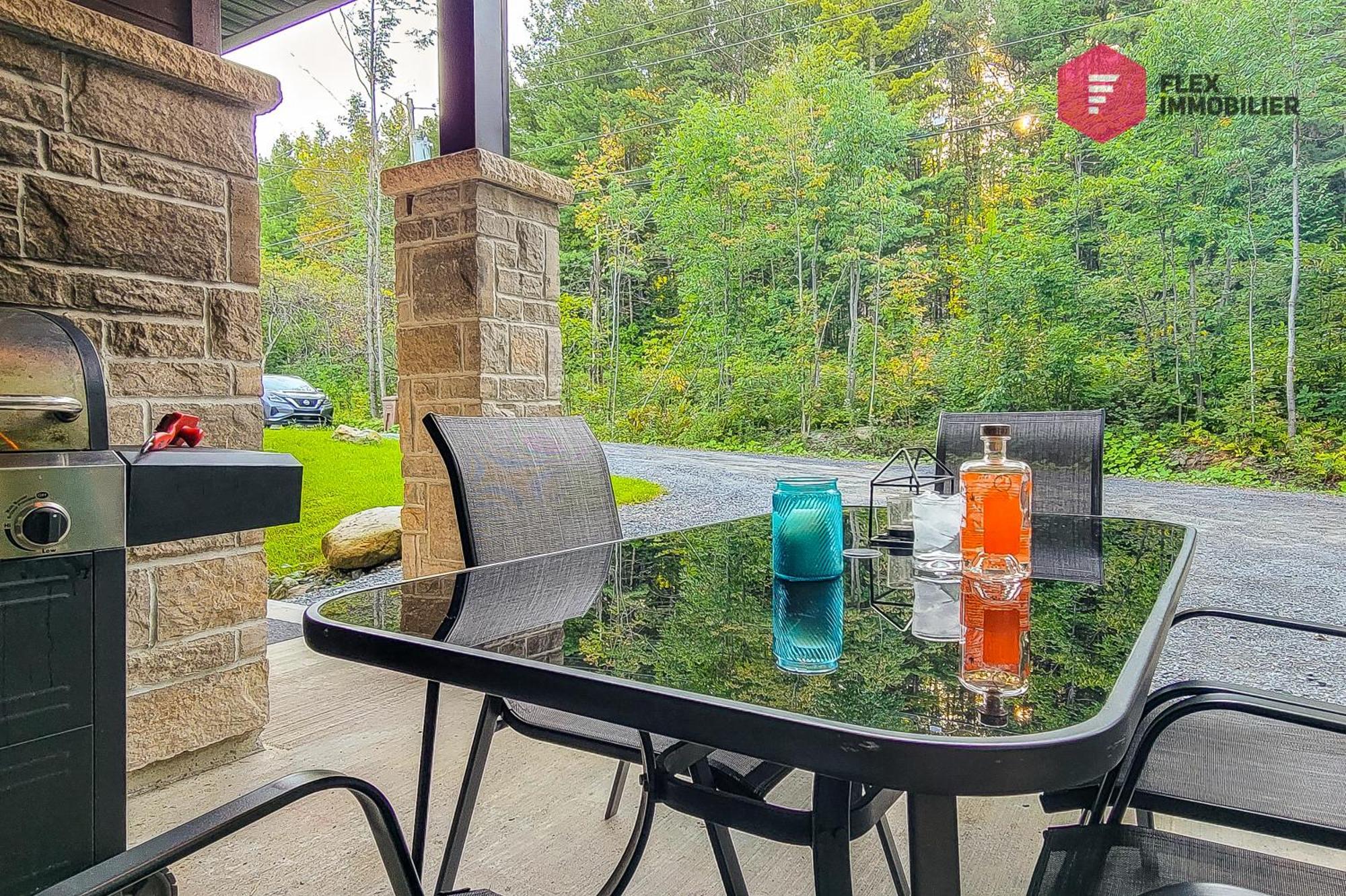 L'Arbre De La Montagne Orford - Ski Hiking Bicking Golf Beaches Magog Exterior photo